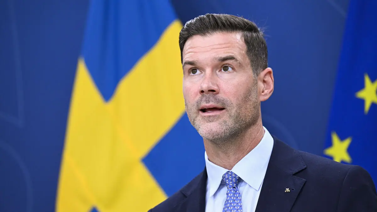 Citizenship test may be delayed