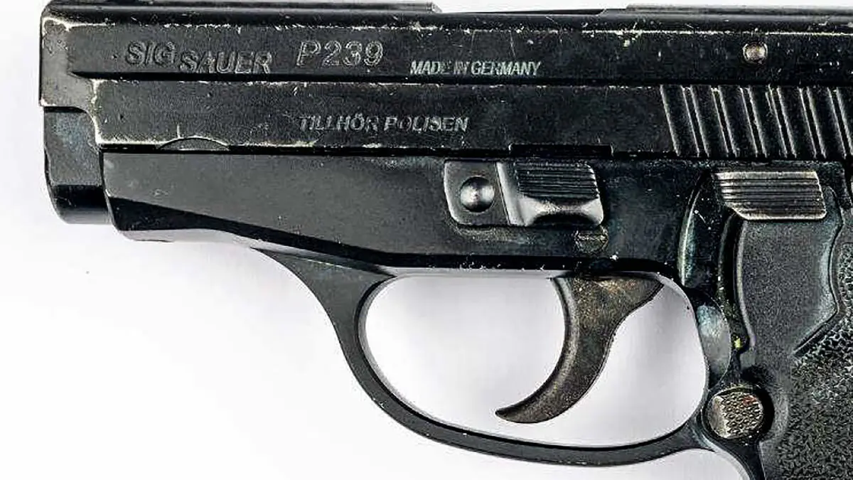 Middle-school children found police weapon